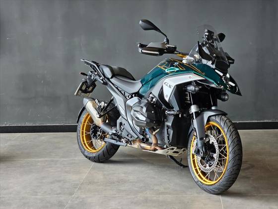BMW R 1300 GS BMW R 1300 GS